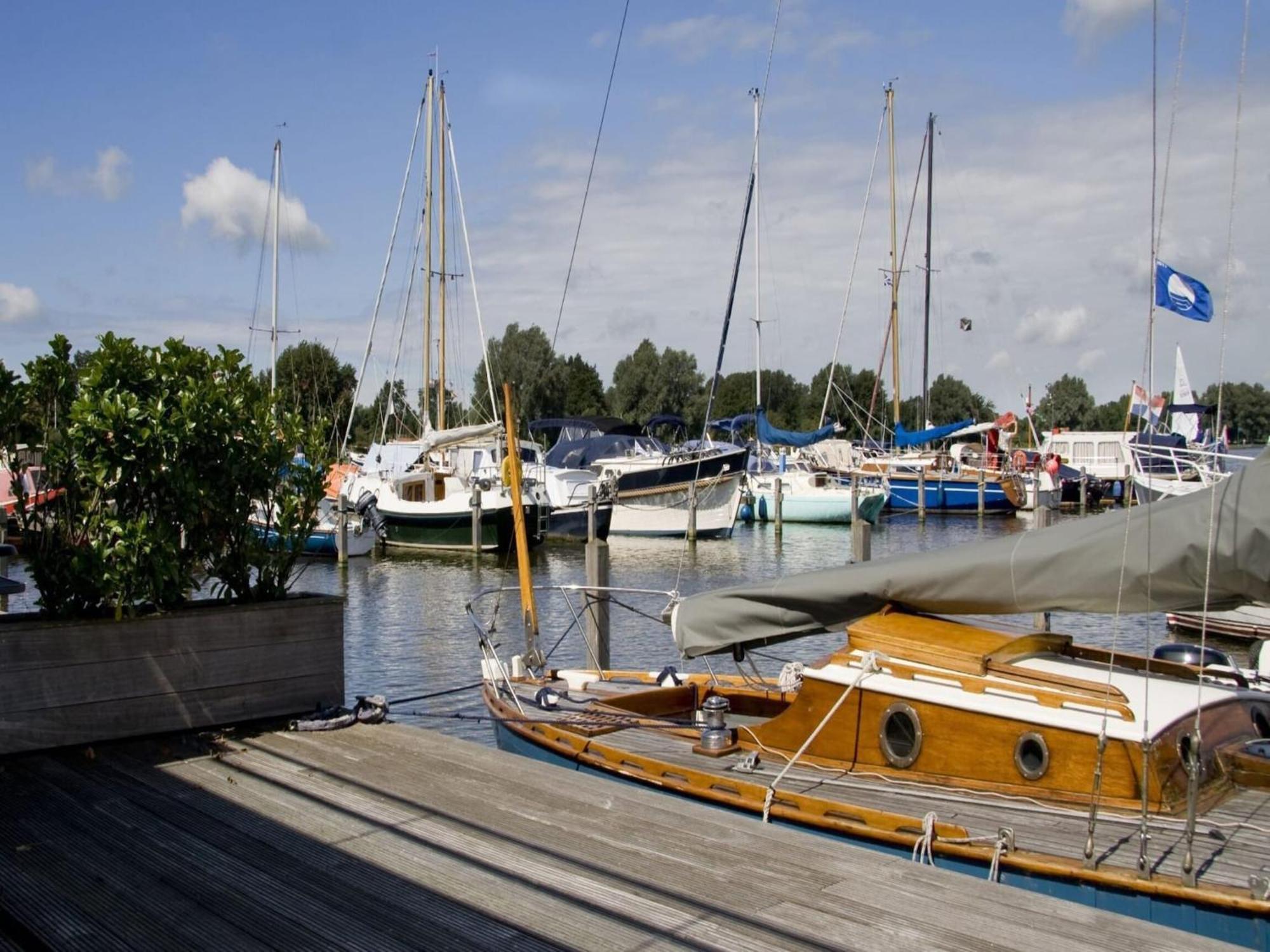 Tidy Apartment With Dishwasher Close To Amsterdam Uitgeest Экстерьер фото